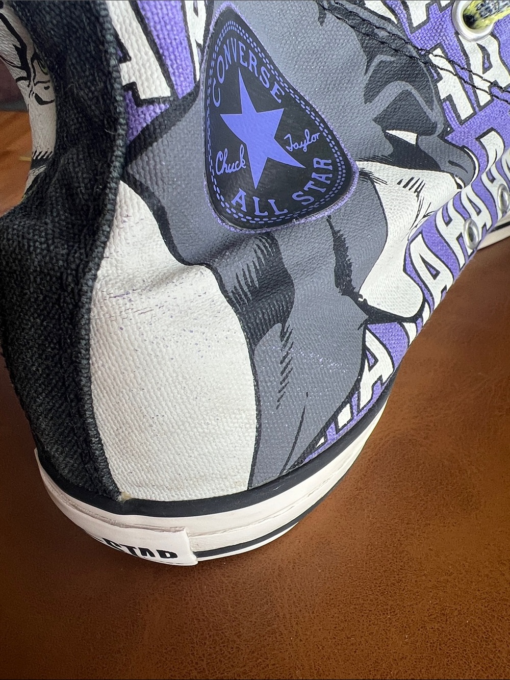 Rare Converse x DC Batman & Joker High-Top - Picture 6 of 6